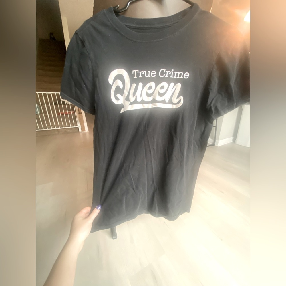 True Crime Queen Womens Black Short Sleeve Tee Size M
